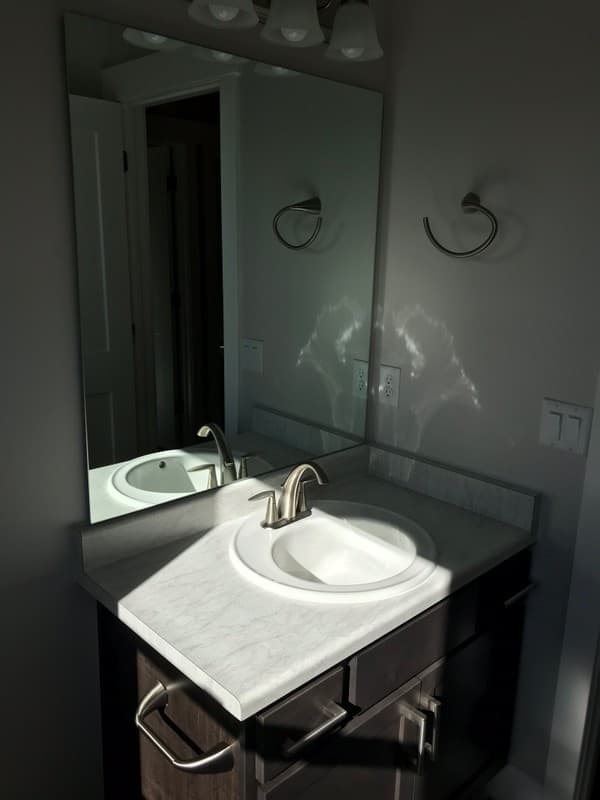 Riverton Townhome: 14822 S Queens Garden Ln