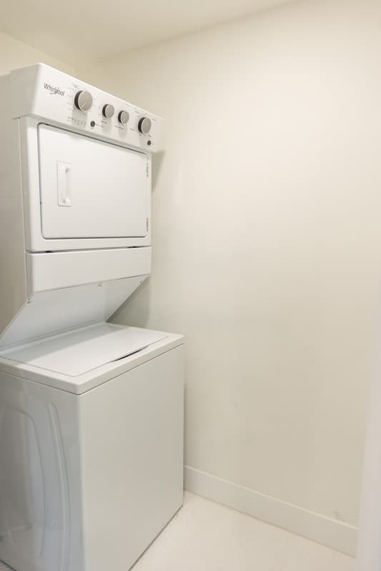 Sandy House: 1409 E 8425 S