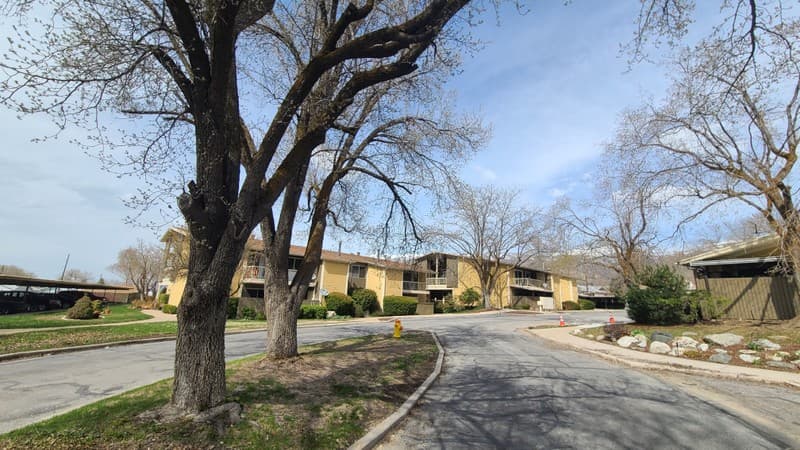 Bountiful Condo: 335 Peach Ln