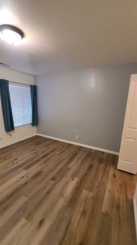 Bountiful Condo: 335 Peach Ln