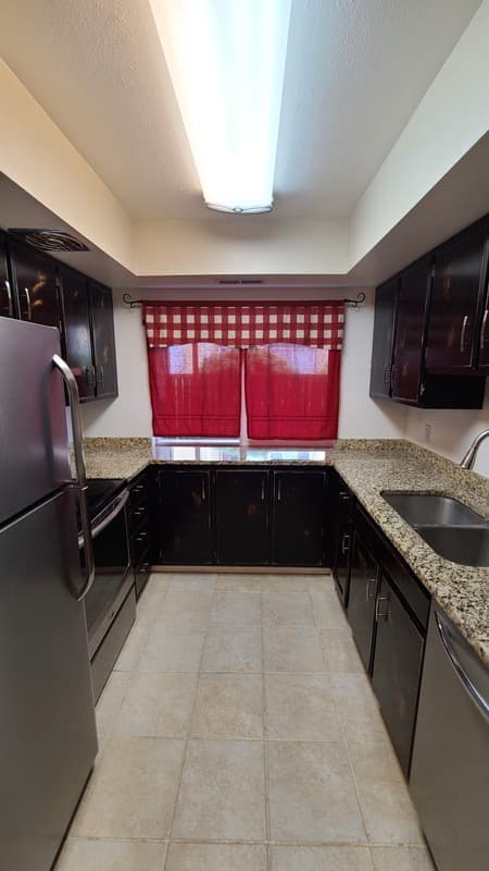 Bountiful Condo: 335 Peach Ln