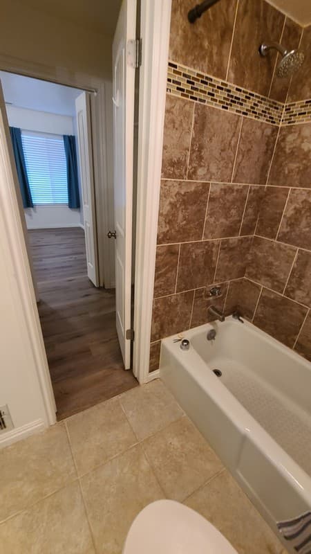 Bountiful Condo: 335 Peach Ln