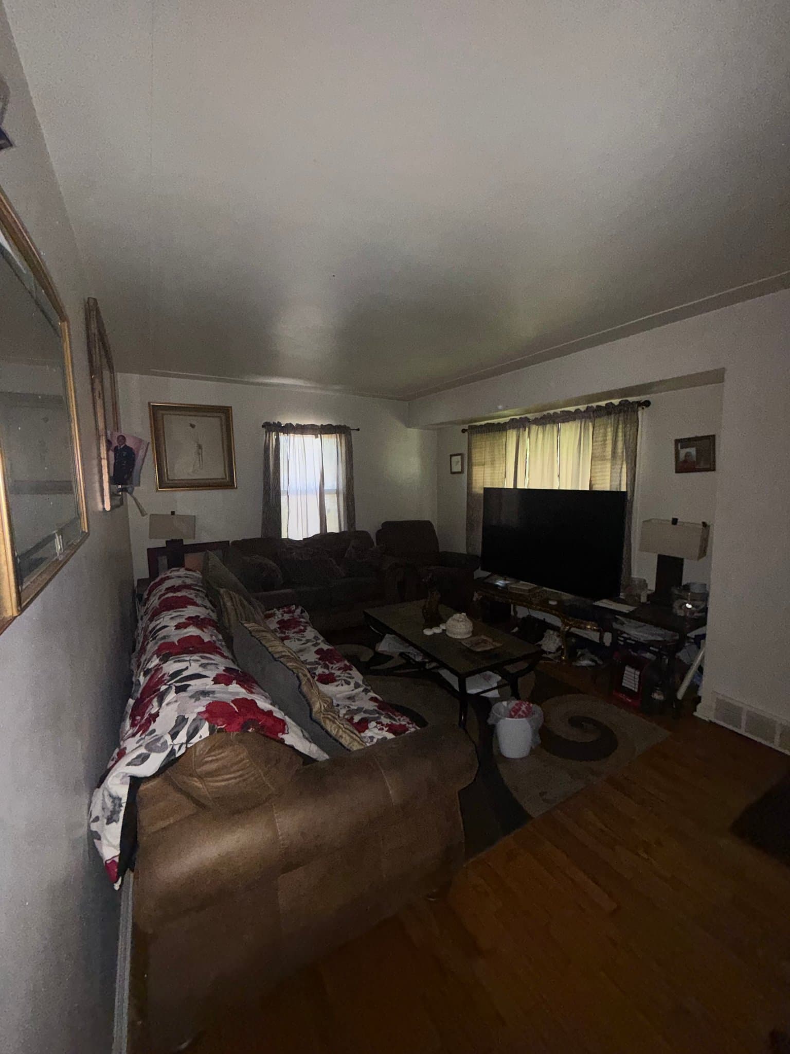 Flint House: 2625 Seneca St