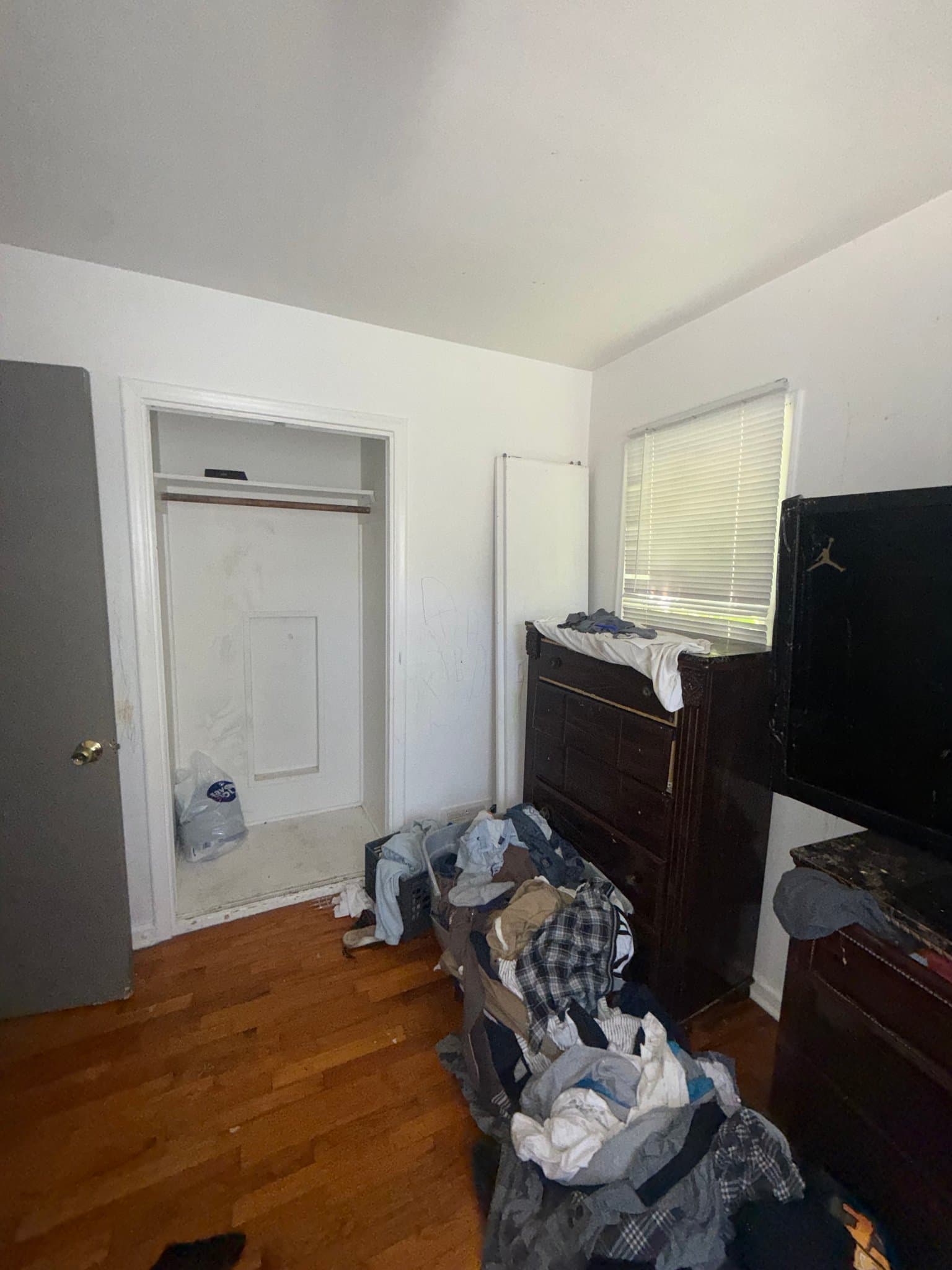 Flint House: 2625 Seneca St