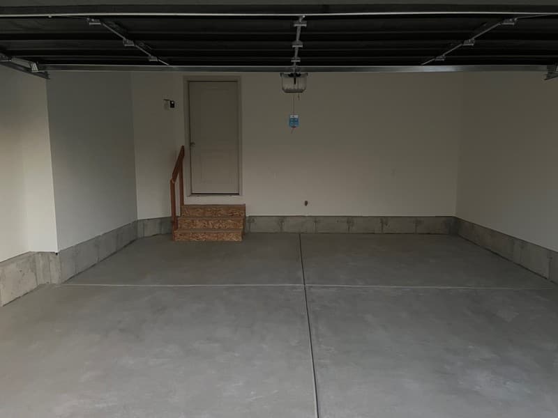 Mapleton Townhome: 4053 S Woodland Ave