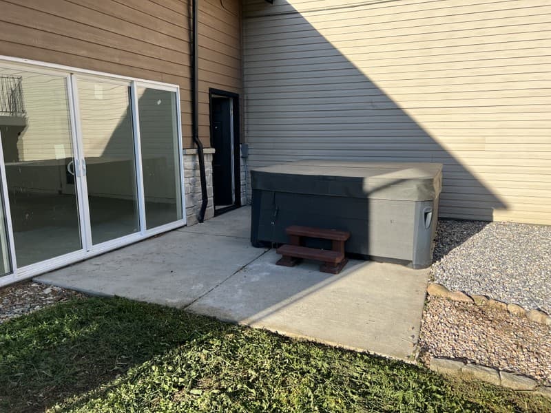 Eden House: 3341 Eden Hills Dr