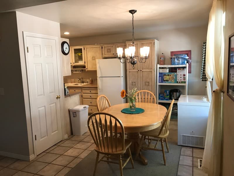 Midvale Single Room: Fort Union