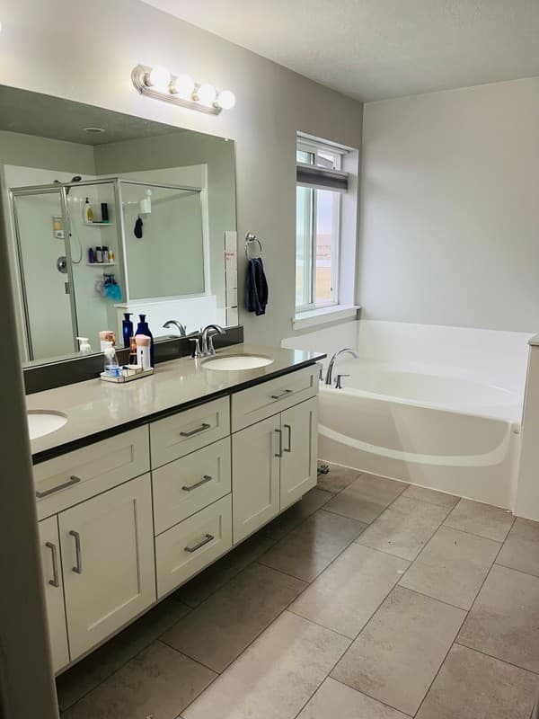 Lehi House: 552 S Dapple Dr