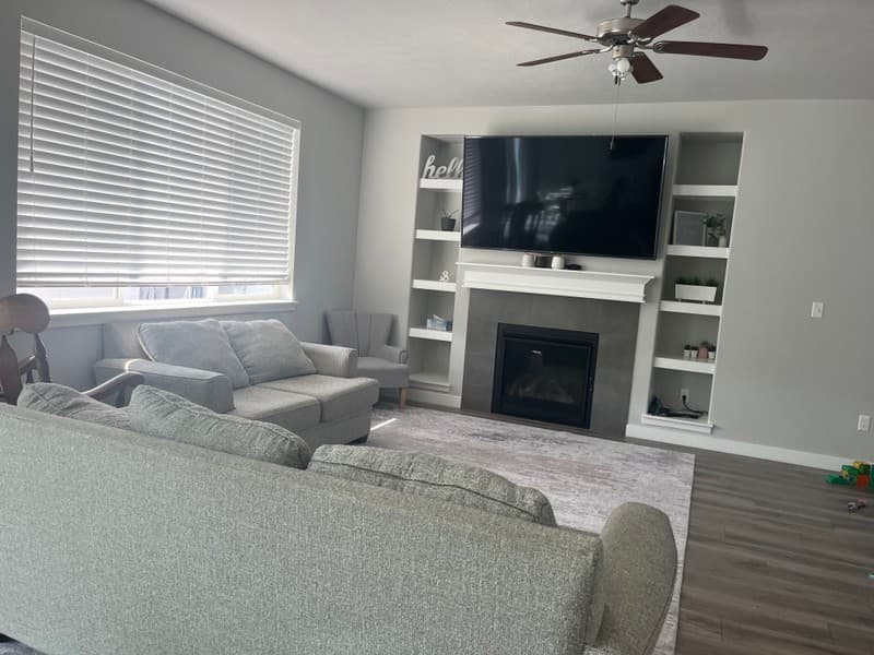 Lehi House: 552 S Dapple Dr