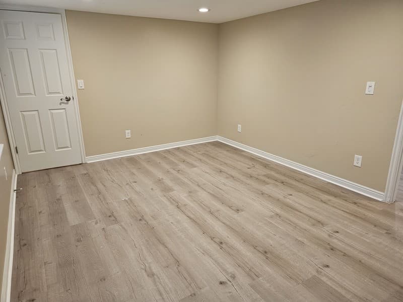 West Jordan House: 1207 W 7055 S