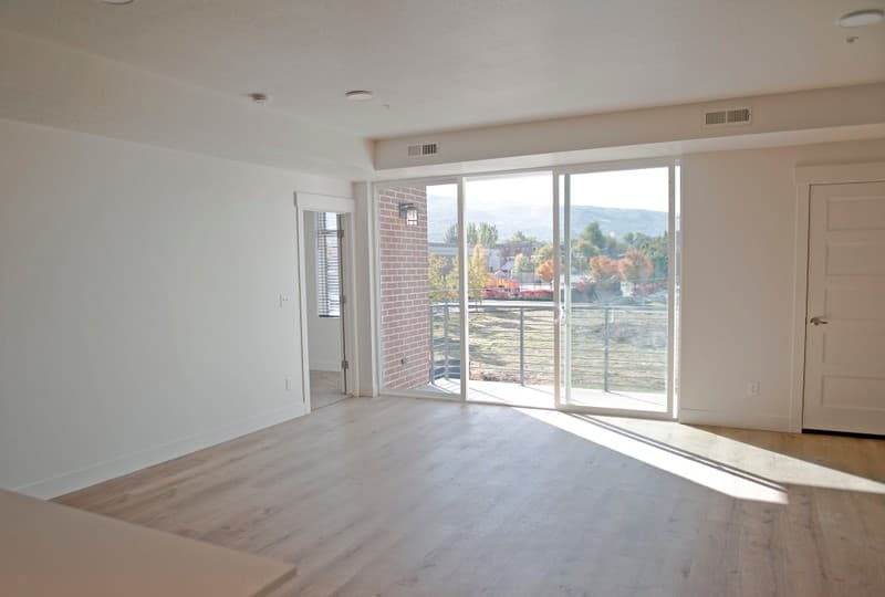 Bountiful Apartment: 105 W 100 S