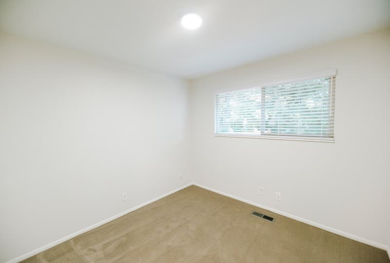 Centerville Townhome: 210 E 300 S