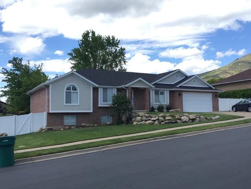 Layton House: 2747 E 1600 N