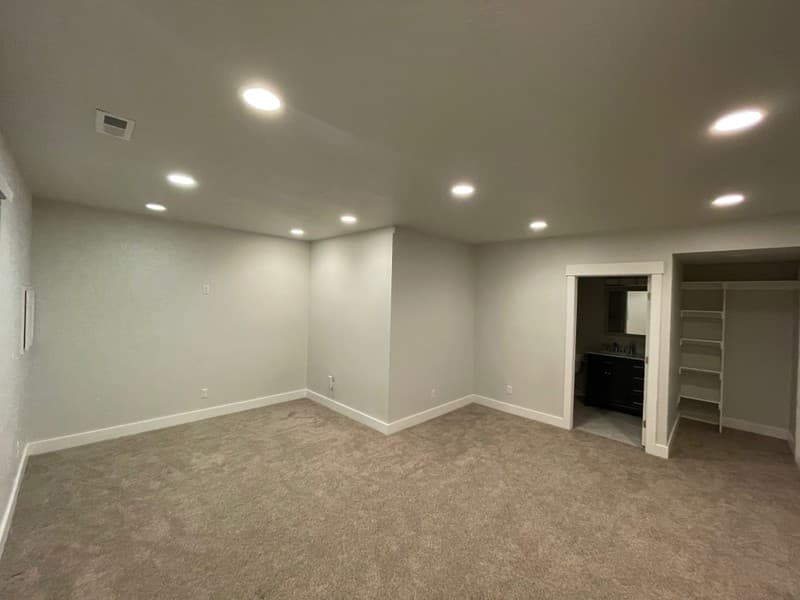 Eagle Mountain Townhome: 3807 E Cunninghill Dr