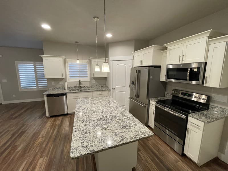 Eagle Mountain Townhome: 3807 E Cunninghill Dr