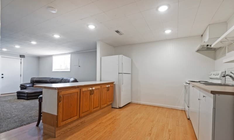Bountiful Multiplex: 1865 Spring Creek Dr