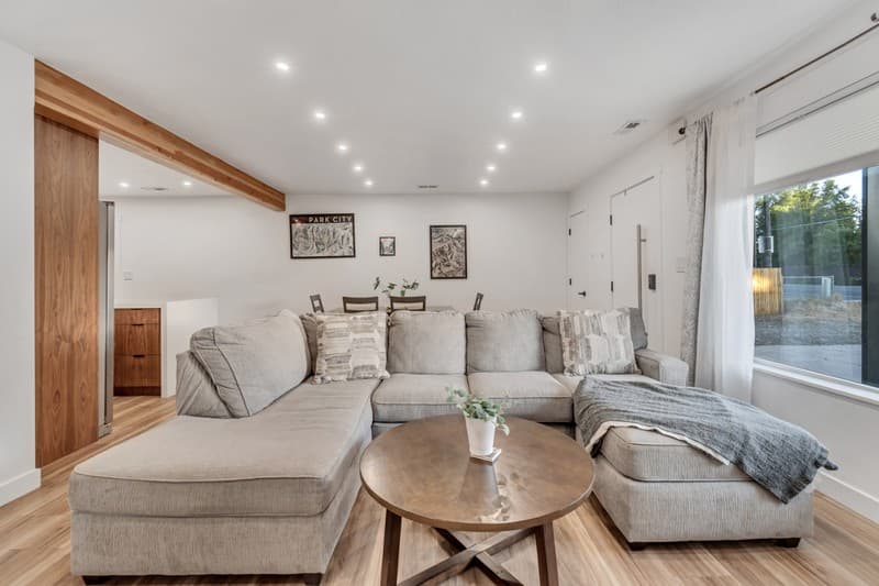 Salt Lake City House: 4735 S 1300 E