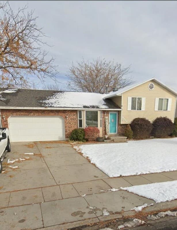 Roy House: 3982 W 5700 S