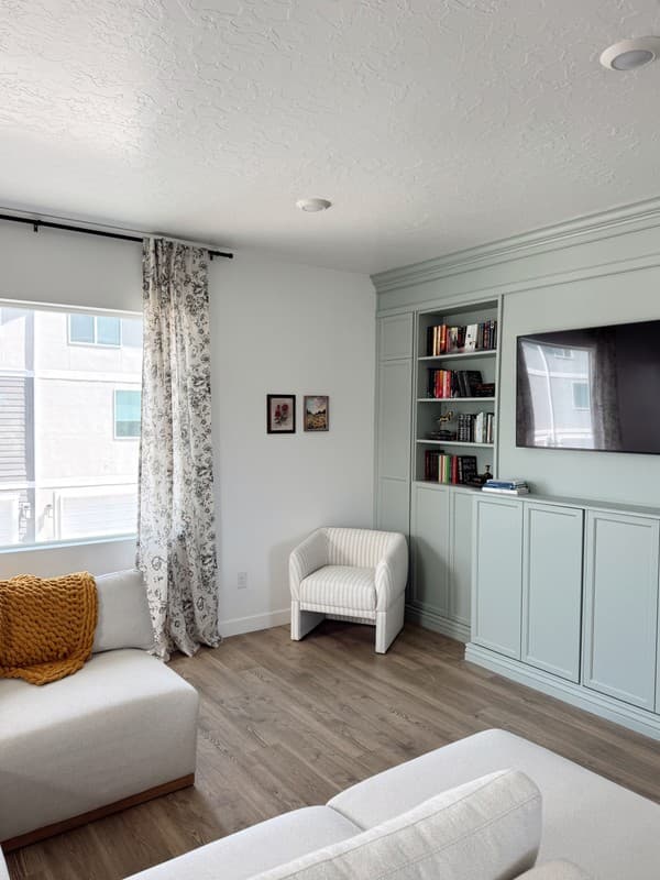 Saratoga Springs Single Room: 871 E Skiff Way