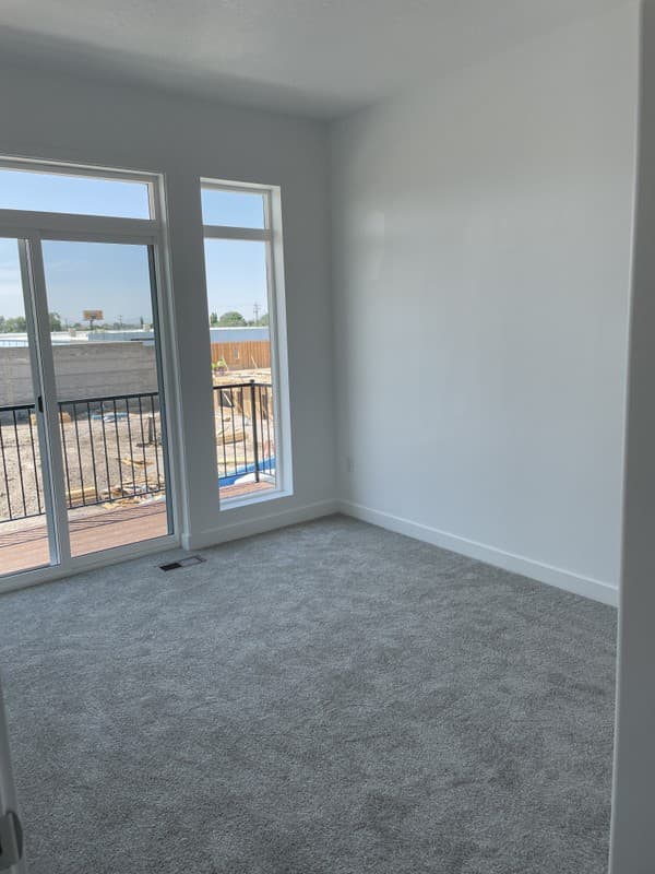 West Valley City Single Room: 4555 W 3500 S