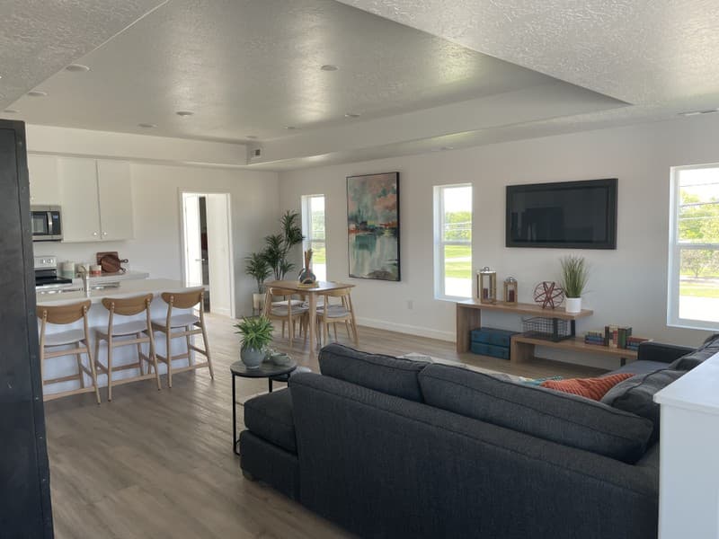 West Valley City Single Room: 4555 W 3500 S