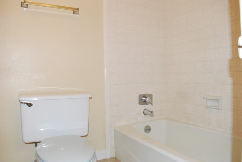 Sandy House: 9078 S 1300 E