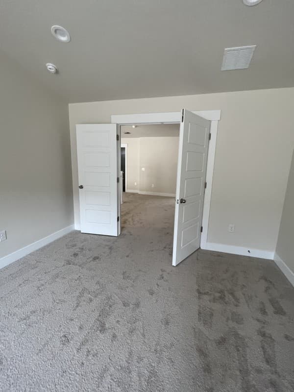 Saratoga Springs House: 1338 W Quailhill Rd