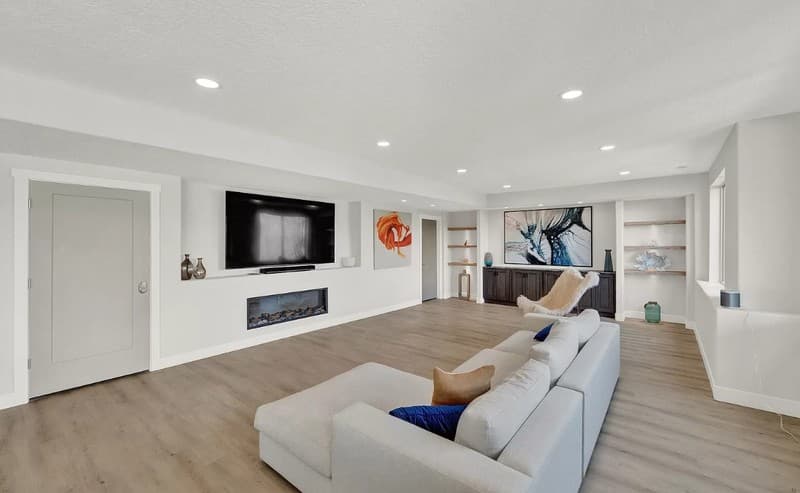 West Jordan Multiplex: 9103 S Hidden Peak Dr
