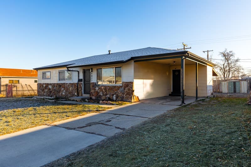 Salt Lake City House: 4821 S 4180 W