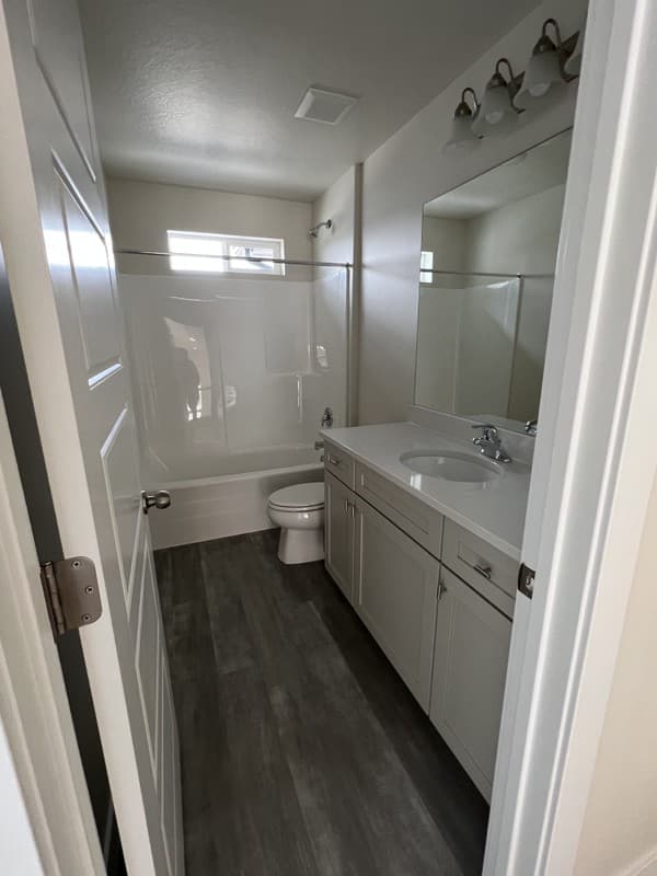 Saratoga Springs House: 1338 W Quailhill Rd