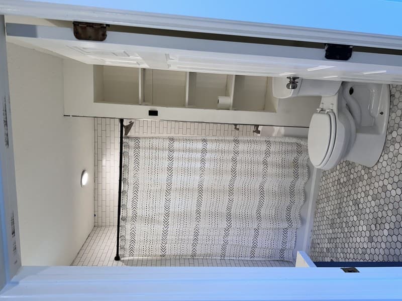 Draper House: 12070 S 700 E