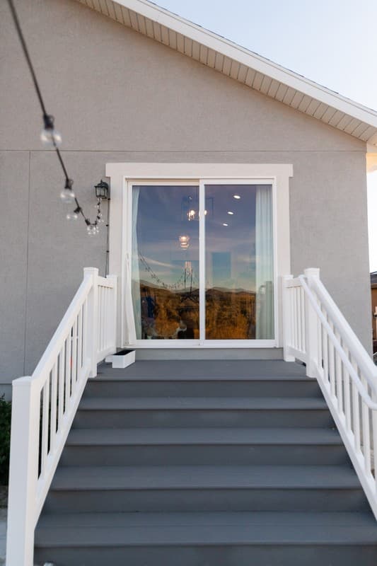 Eagle Mountain House: 2823 E Clarkstone Dr