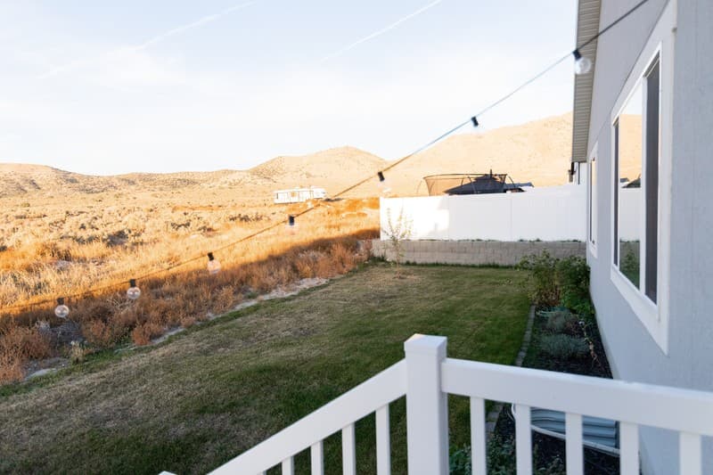 Eagle Mountain House: 2823 E Clarkstone Dr