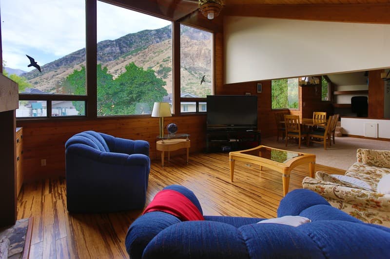 Provo House: 2145 N 1450 E