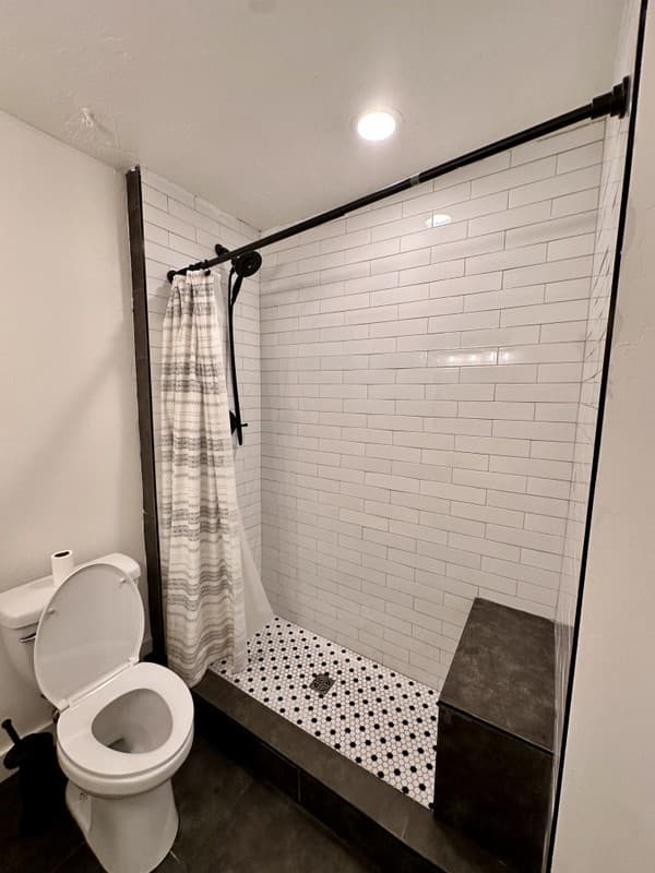 Draper House: 12070 S 700 E