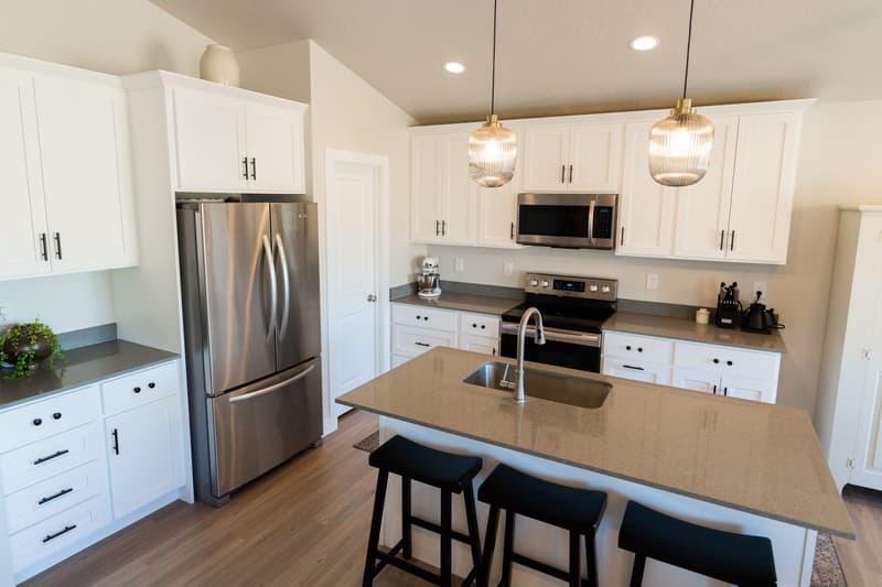 Eagle Mountain House: 2823 E Clarkstone Dr