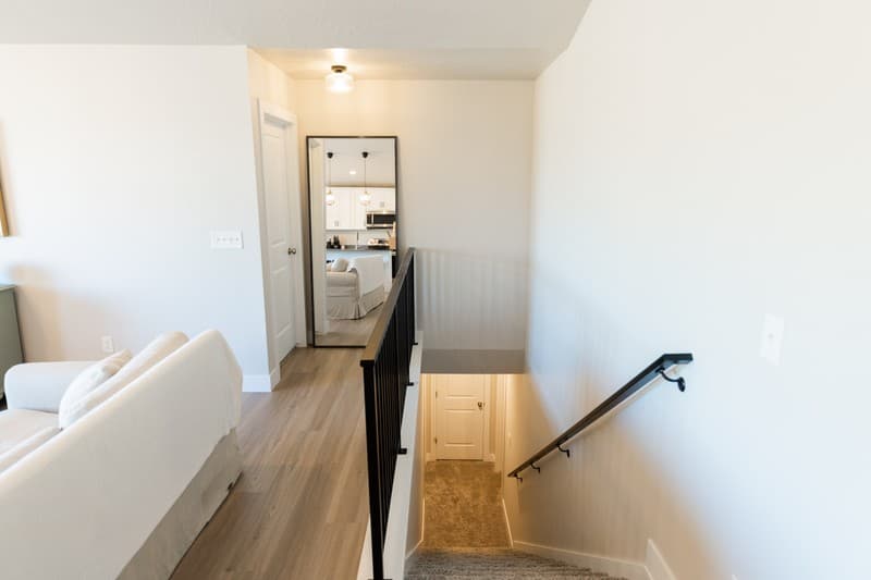 Eagle Mountain House: 2823 E Clarkstone Dr