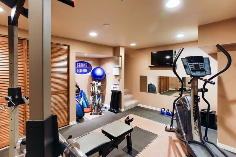 Provo House: 2145 N 1450 E
