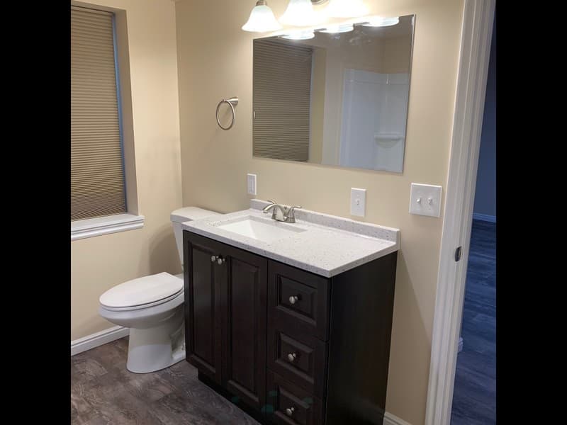 Sandy House: 929 E 11190 S