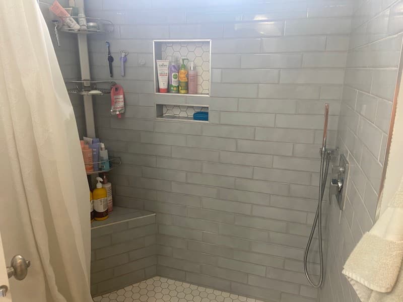 Sandy Townhome: 677 W Villa Bluff Dr
