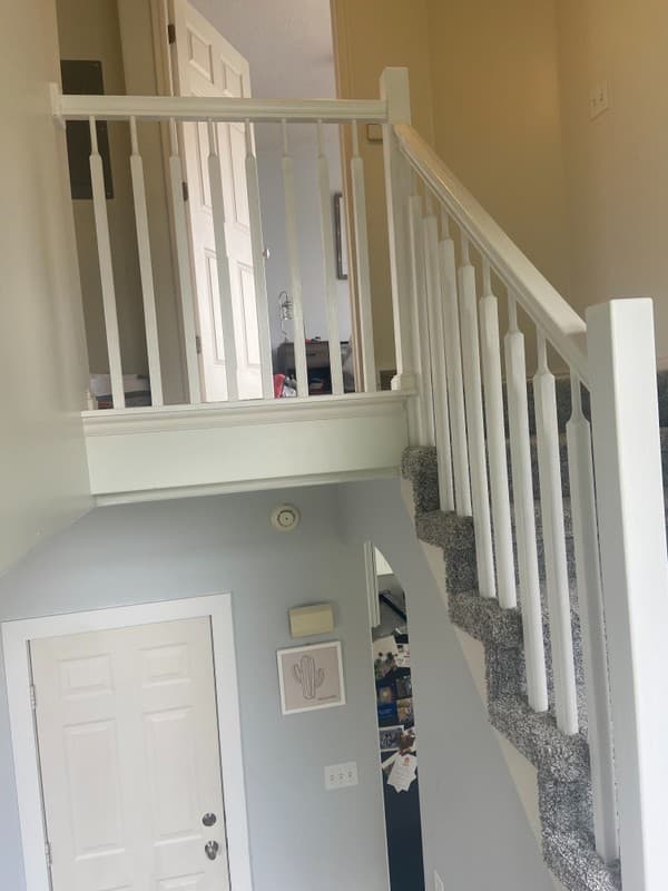 Sandy Townhome: 677 W Villa Bluff Dr