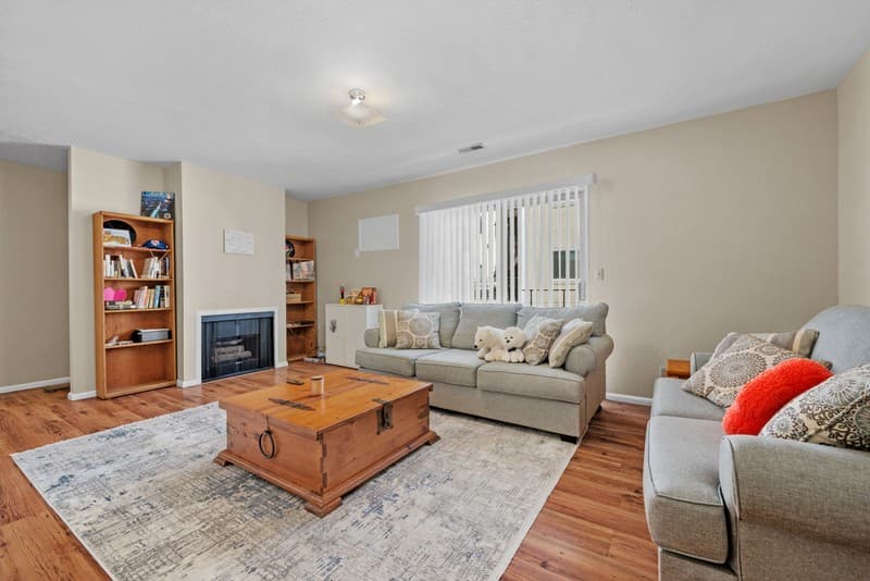 Provo Single Room: 72 W 880 N
