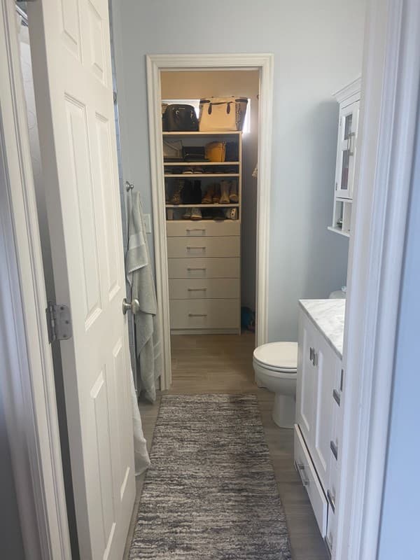 Sandy Townhome: 677 W Villa Bluff Dr