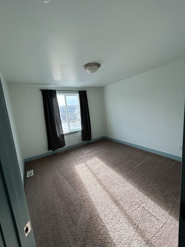 Ogden Townhome: 3435 Kenna Ln