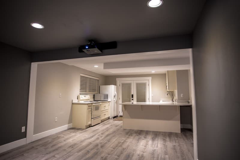 Bountiful Multiplex: 931 Green Oaks Dr