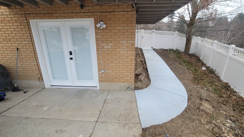 Bountiful Multiplex: 931 Green Oaks Dr