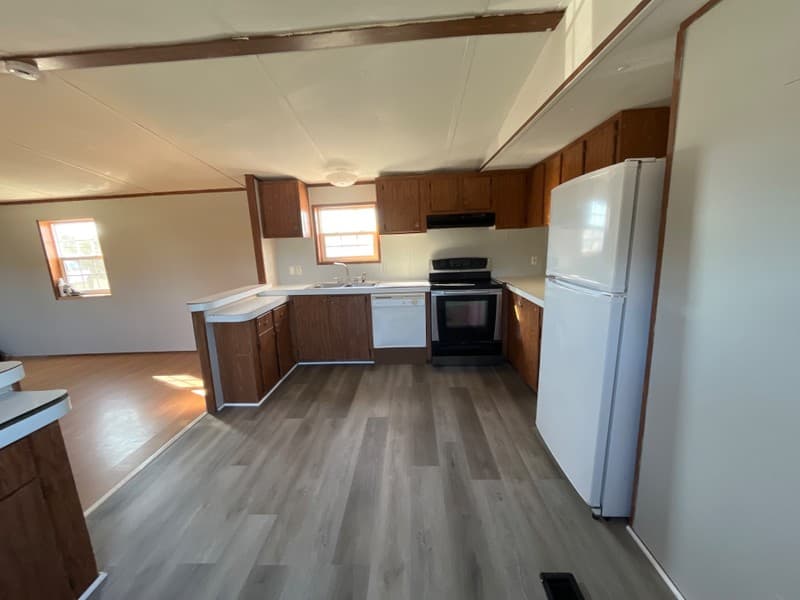 Eldon Apartment: 115 Country Living Ln