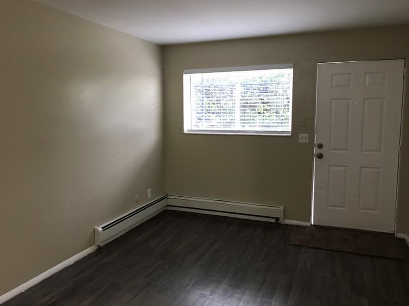 Midvale Apartment: 712 W Wasatch St