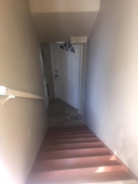 Midvale Apartment: Fort Union Area