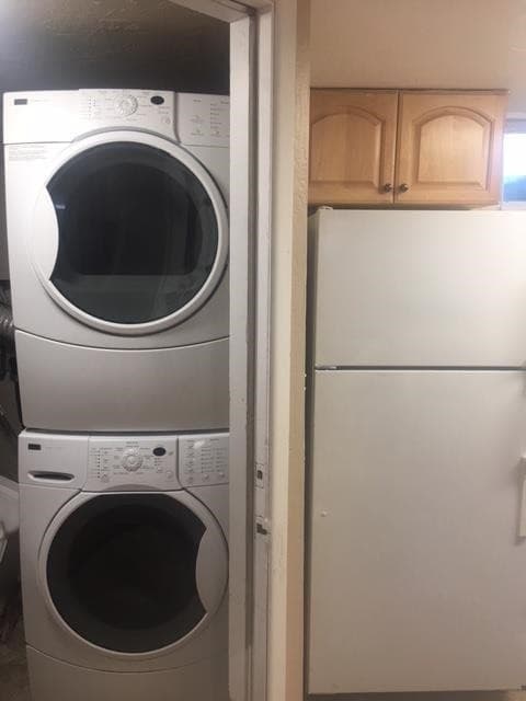 Midvale Apartment: Fort Union Area